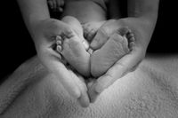 baby-feet-1527456_1920[1]